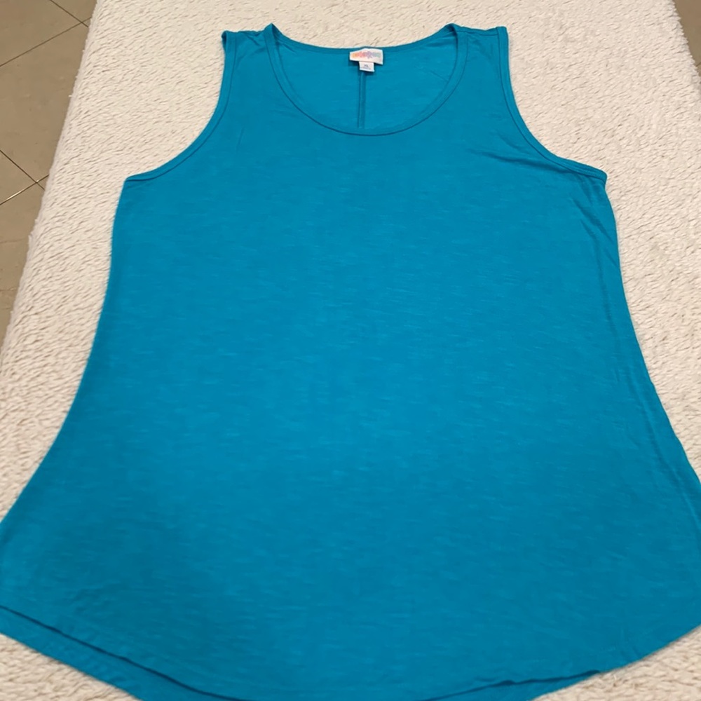 NWOT LuLaRoe Tank Top